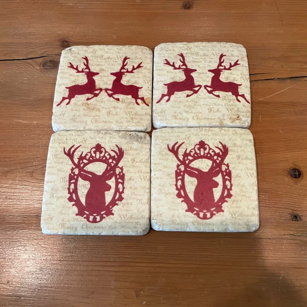 CRATE & BARREL STONE 4” CHRISTMAS WINTER COASTERS. SET OF 4. REINDEER